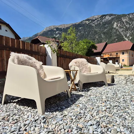 Apartament Haus Waldbach - Nahe Nassfeld - Pressegger Kostendorf (Carinthia)